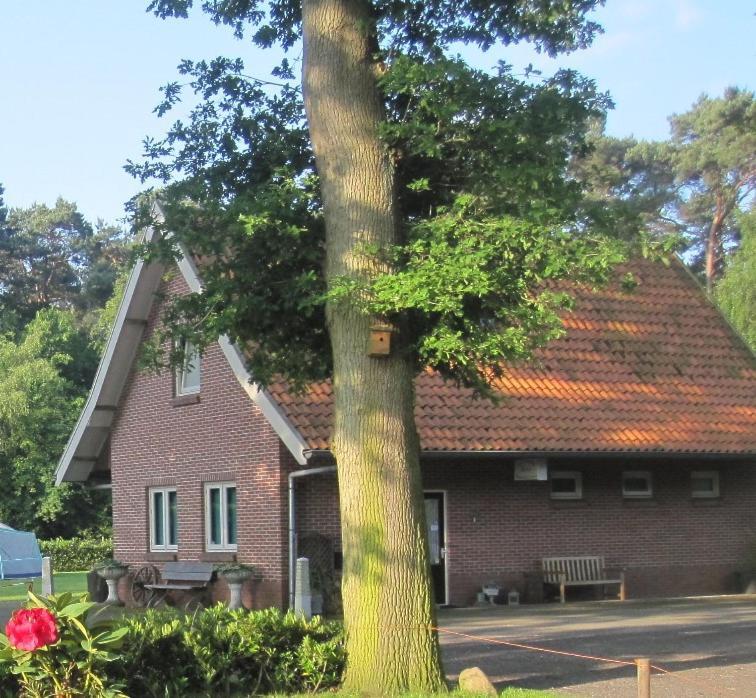 Vakantiehuis In Een Prachtige Bosrijke Omgeving In Twente! Bornerbroek Экстерьер фото